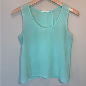 Iris Los Angelos Criss-Cross Crop Top